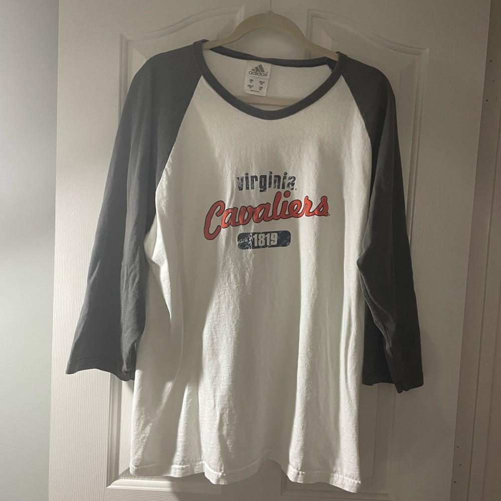 Men’s Distressed Adidas UVA Baseball Shirt Size XL